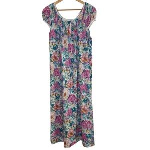 Vintage Lorraine Women's Night Gown Medium Floral Modest Babydoll Peignoir